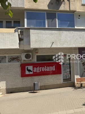 Spaţiu comercial de închiriat, 84 mp, Pacurari